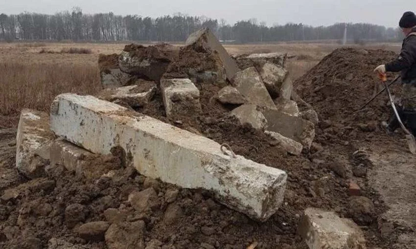 Власти Черняховска загрязнили почву на 11 млн рублей